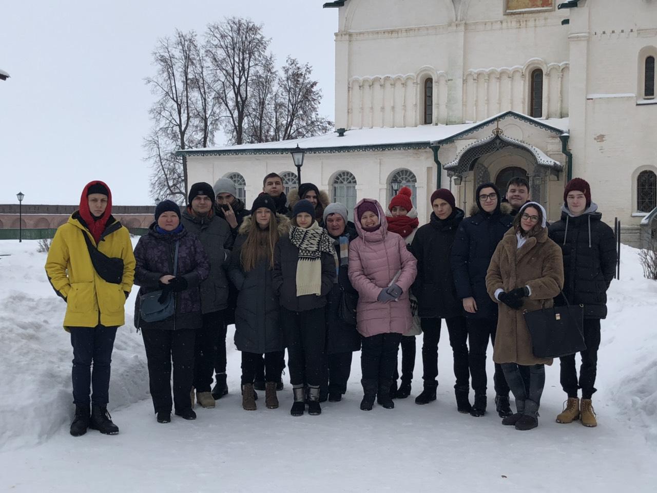 Школьники Текстильщиков посетили города Владимир и Суздаль